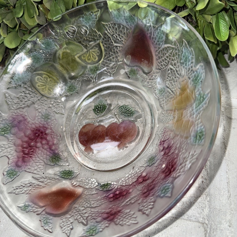 Firna Clear Embossed Multi-Colored Fruit Vegetable Design Glass Bowl - Picture 3 of 6